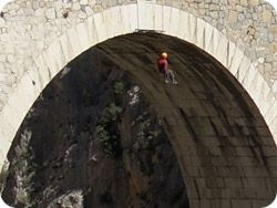 Mascarat bridge abseil